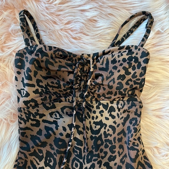 Embrace your Curves by Miracle Brands Cheetah Leopard One Piece Swimsuit - Picture 2 of 12
